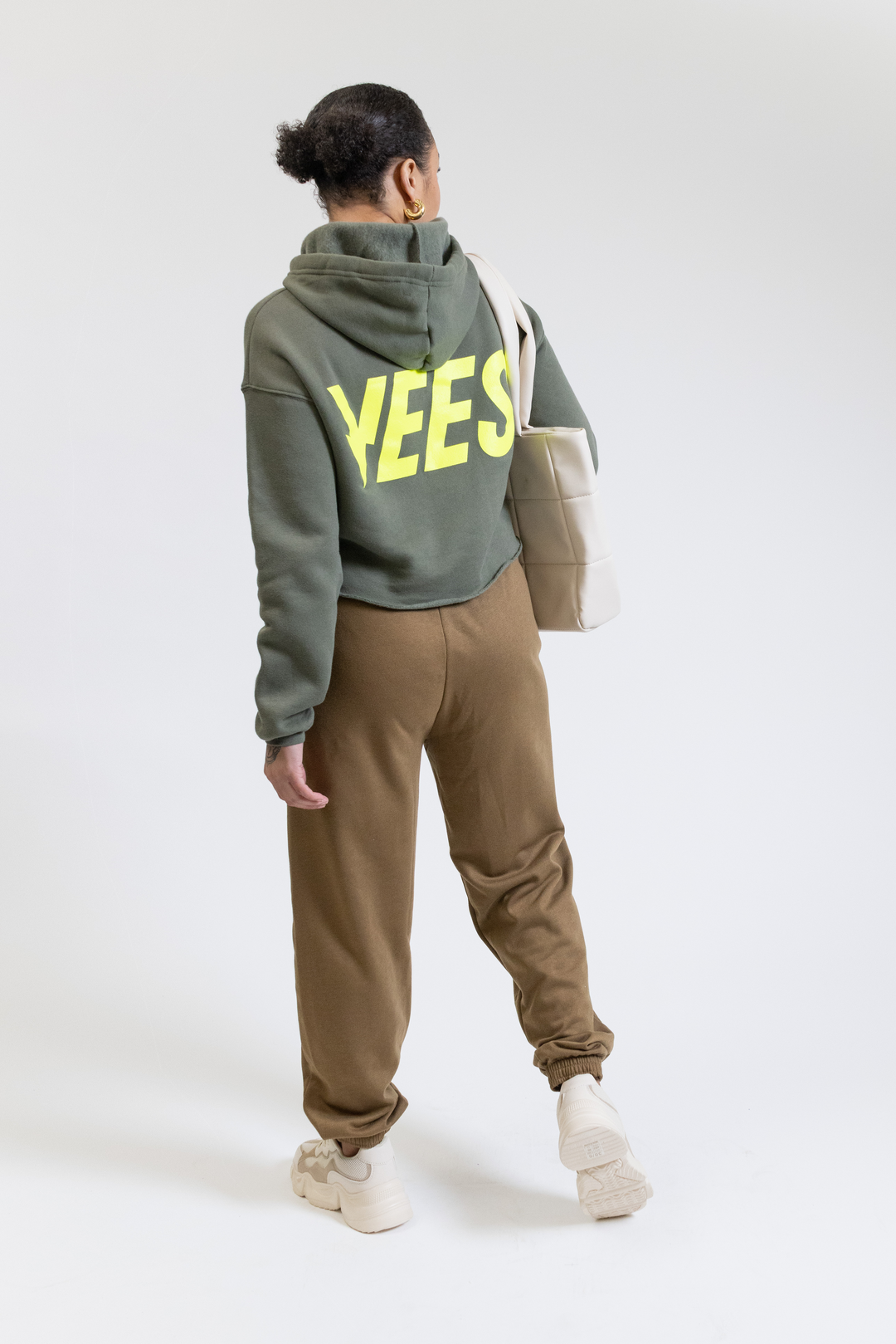 Flag and Logo Cropped Hoodie – Vees Golf