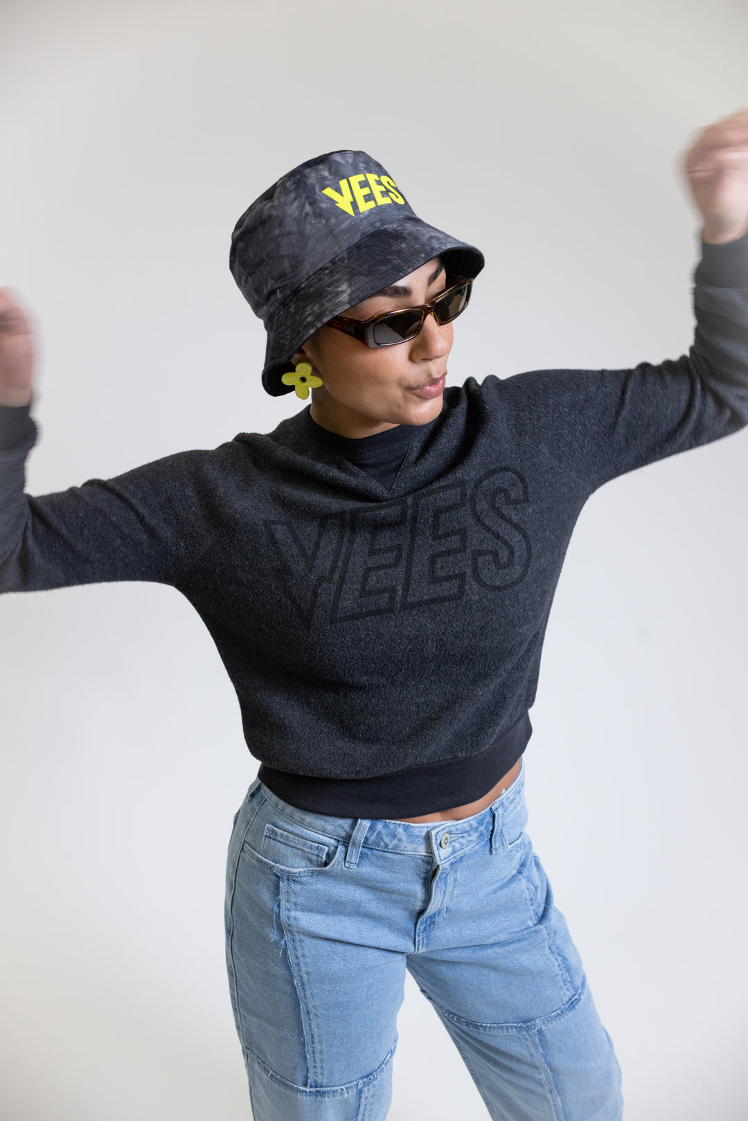 Inside-Out Logo Crew – Vees Golf
